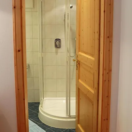 Utznhof * Seeon-Seebruck