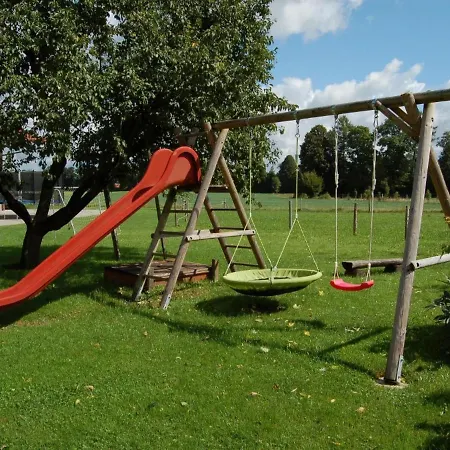 Farm stay Utznhof Seeon-Seebruck